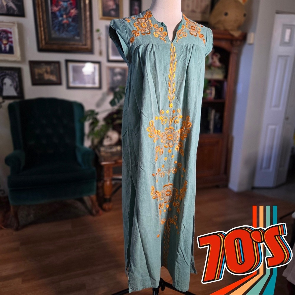 Vintage 70s Creaciones Cristina‎ Embroidered Maxi Dress Sage Green Boho
